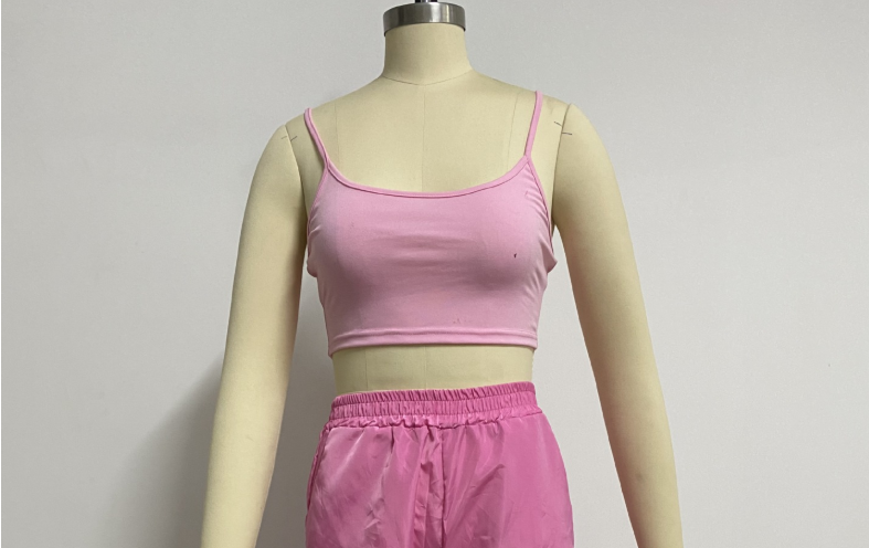 Women's Matching Gym Set – Sleeveless Top & High-Waist Workout Pants